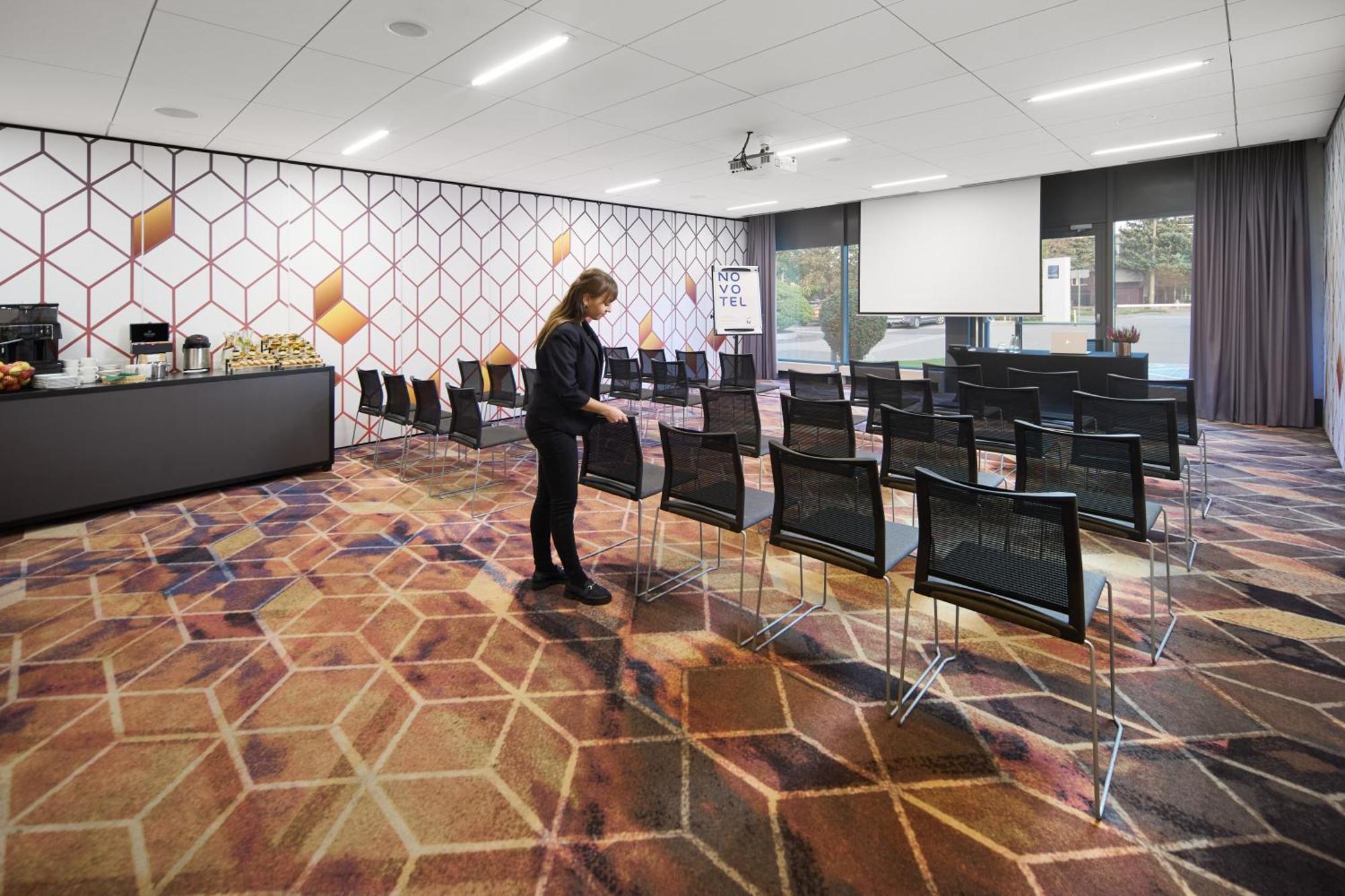 Novotel Wroclaw City Екстериор снимка
