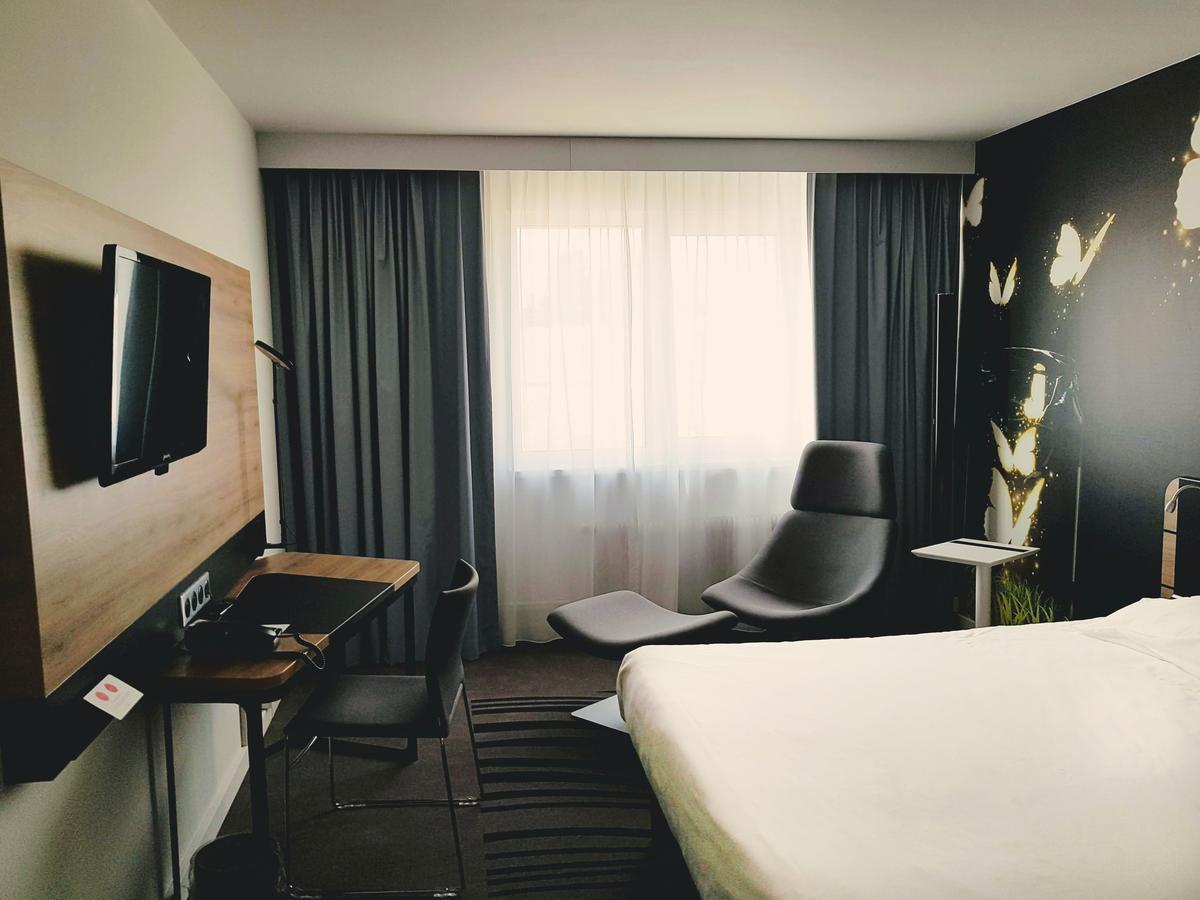 Novotel Wroclaw City Екстериор снимка